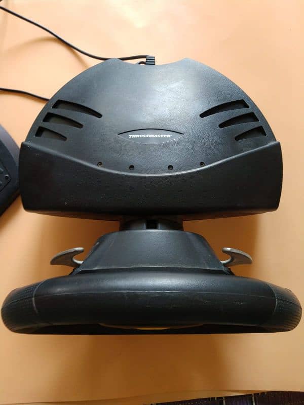 THRUSTMASTER 2