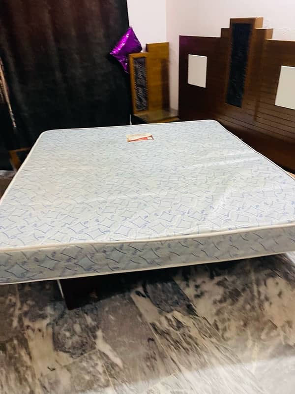 bed  and 2 side table,10 inches double bed mattresses, dressing tble 9