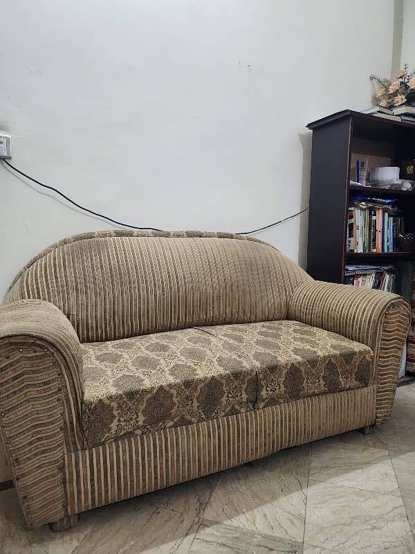 sofa set for sale in 10/10 2