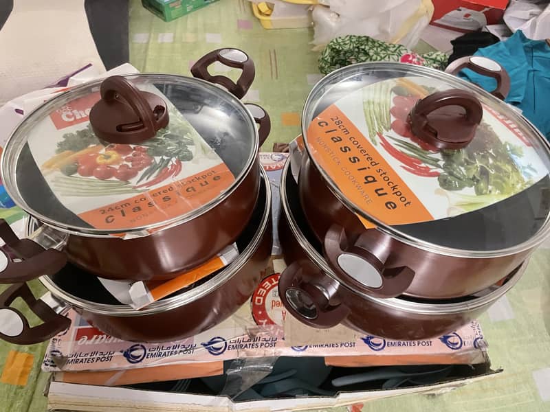 Brand new heavy non stick based cookware patili set of 4 0