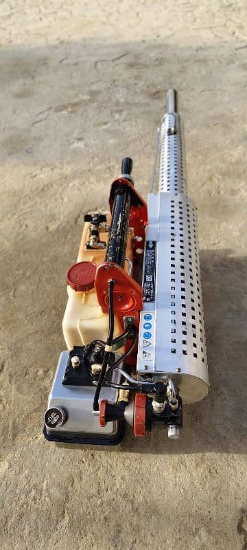s. s fogger machine 4