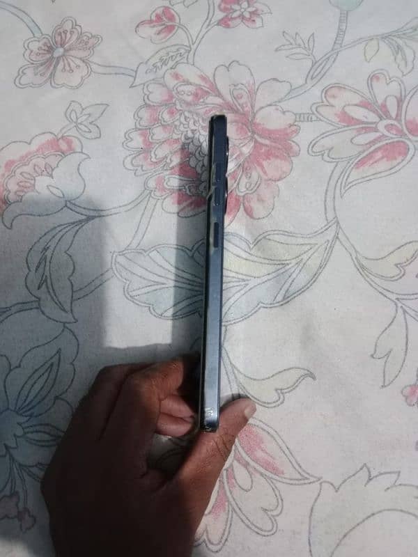 Sale Tecno Spark Go 2