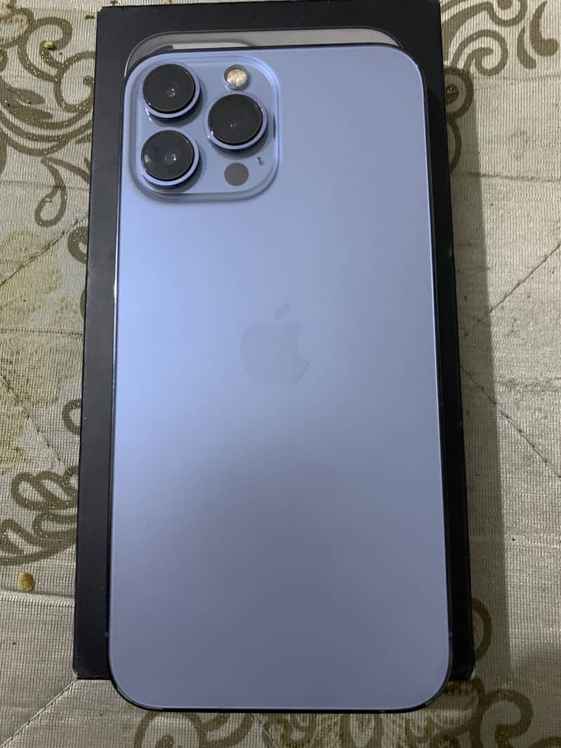 I phone 13 pro max 10/10 0