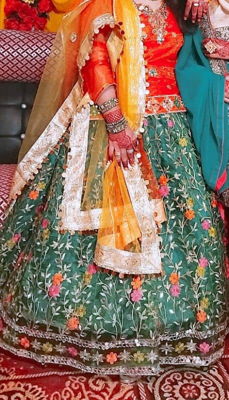 3 PCs suit with full embroidery, wedding dress in Medium size 0