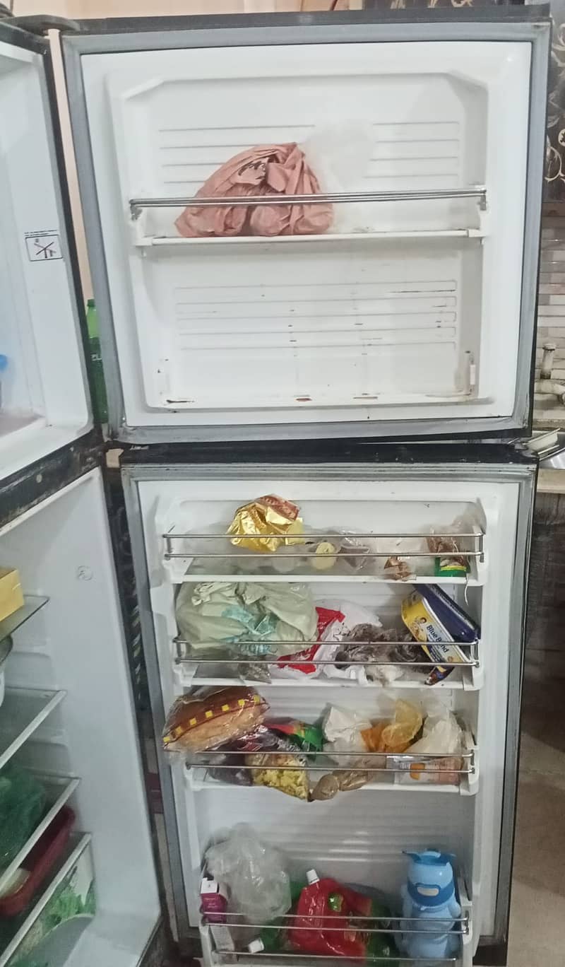 Dawlance Reflection Inverter Fridge 2
