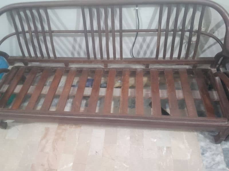5 seater with center and corners tables 2