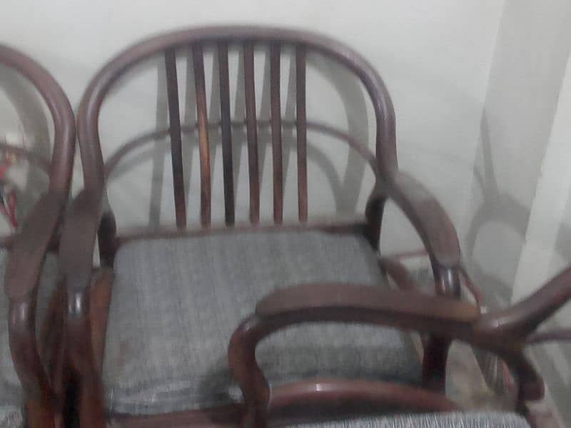 5 seater with center and corners tables 4