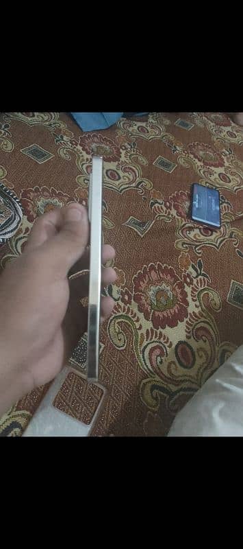 Infinix Note 40 8+8  256 gb memory 2
