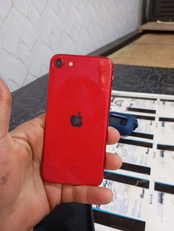 iphone SE 2020 0