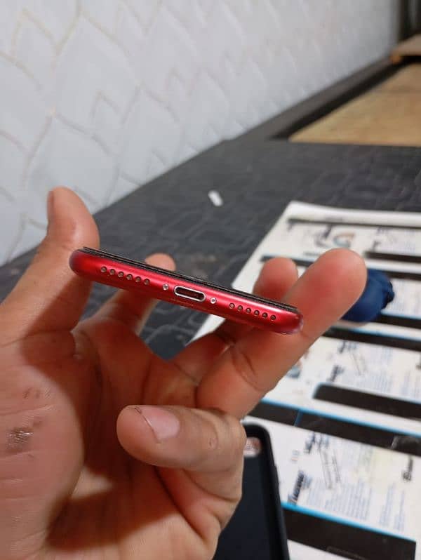 iphone SE 2020 4