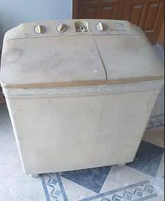 Washing Machine with dryer  for Urgent Sale in Karachi 2