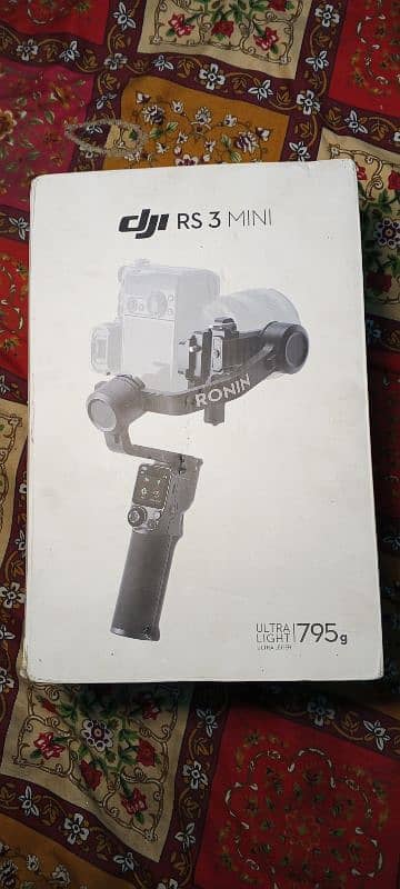 DJI RS3 Mini gimbal 0