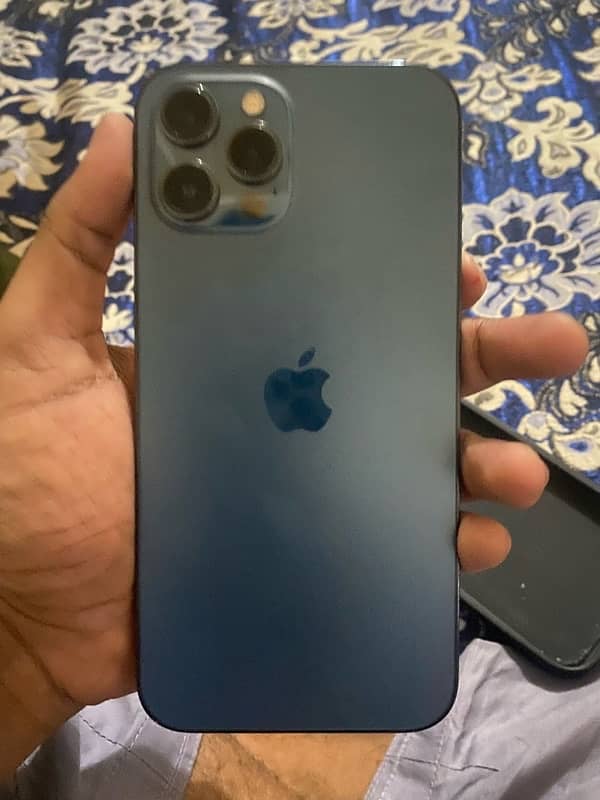 iphone 12 pro max 0