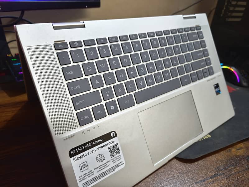 HP Envy x360 2-in-1 Laptop i7 16GB DDR5 512GB. 15-fe0053dx 5
