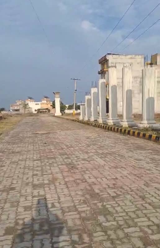 Corner Plot available in model town pasrur Road Sialkot,Urgent Sale 2