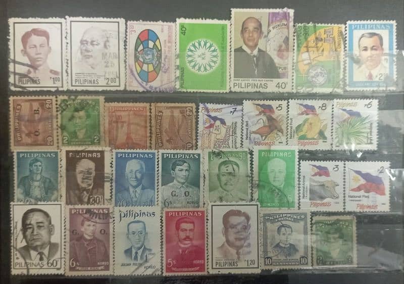 2700+ Unique Used Worldwide Postal Stamps 17