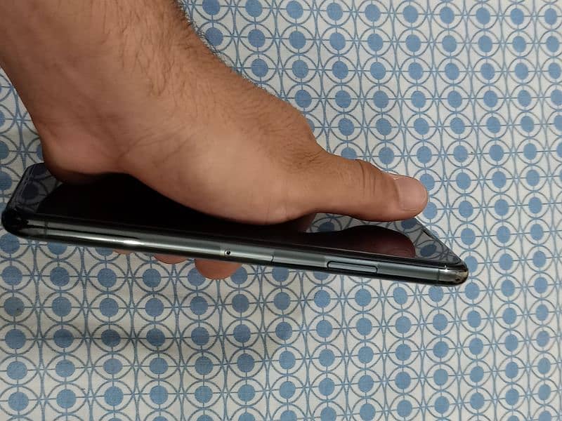 iphone 11 pro max 5