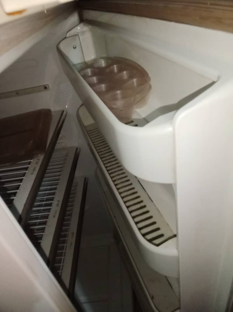 Dawlance Fridge, Full Size 1