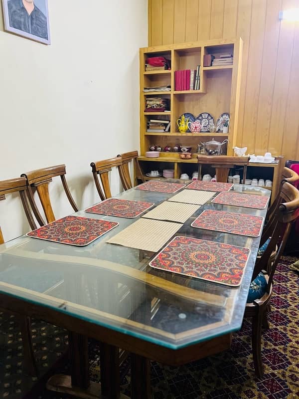 Dining table of 8 2