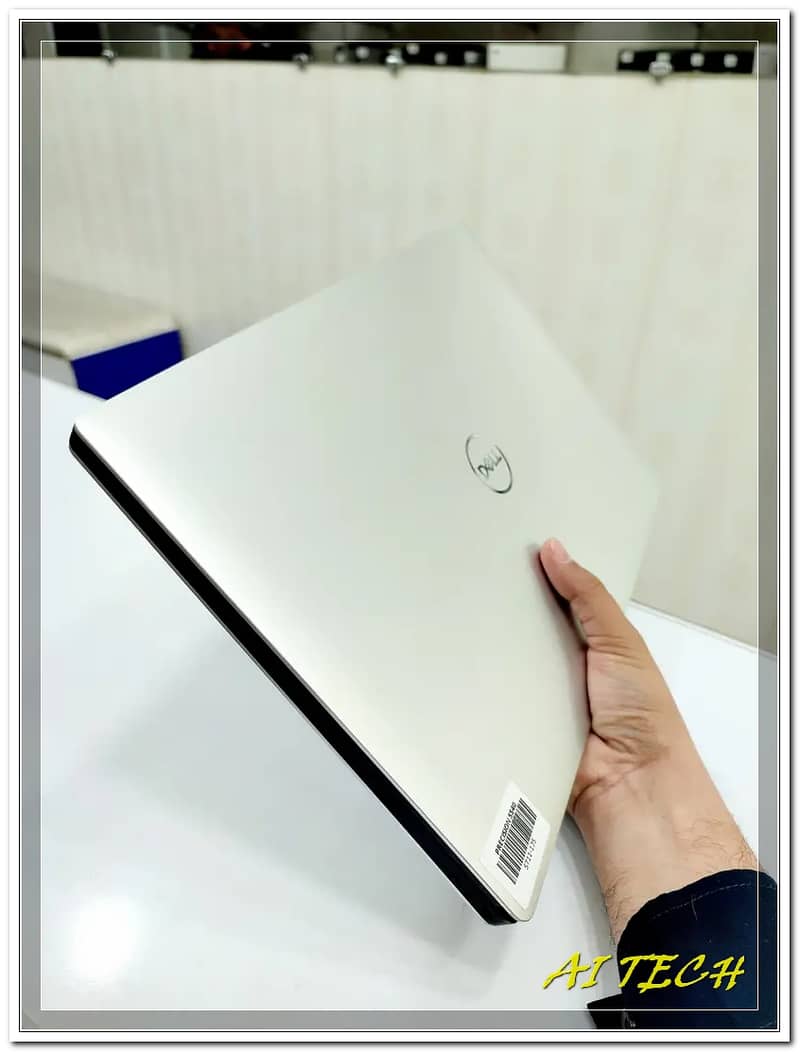 Dell Precision 5540 Ci7 9th 32GB RAM 512GB 04GB Nvidia T2000 GPU 4K 4
