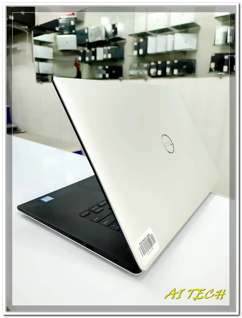 Dell Precision 5540 Ci7 9th 32GB RAM 512GB 04GB Nvidia T2000 GPU 4K 7