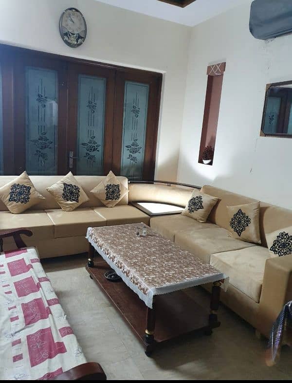 L-Shaped SOFA 0