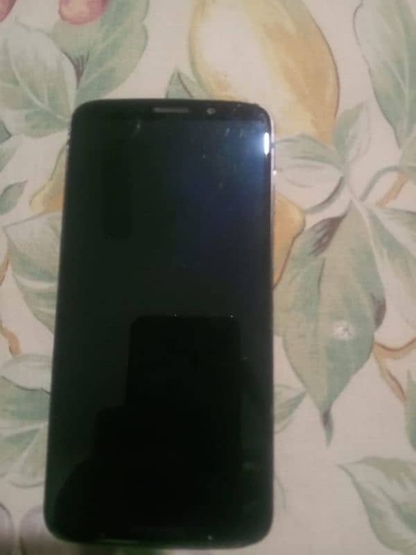 Motorola Z3 play 4/64  beast for gaming 8