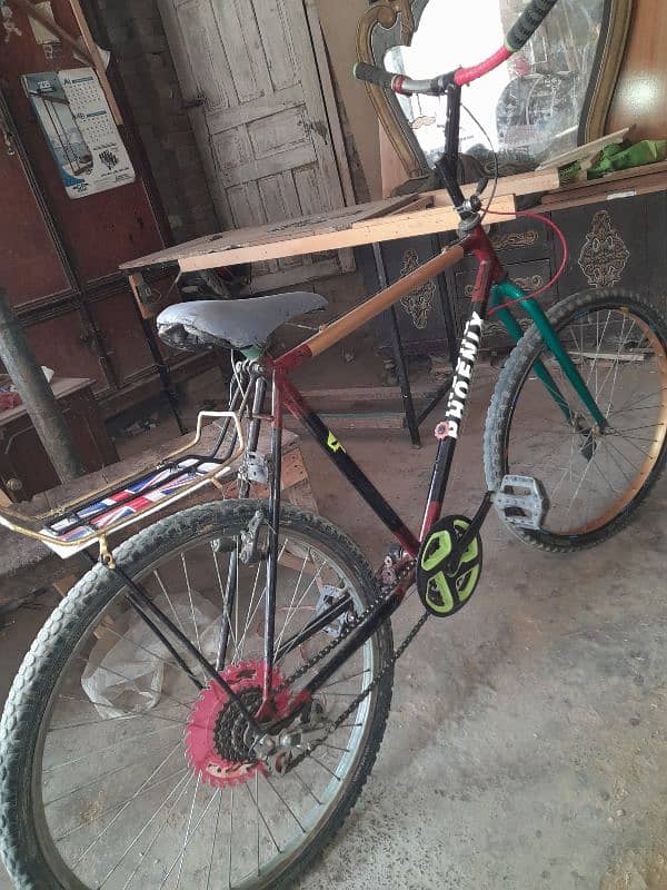 customised cycle 7