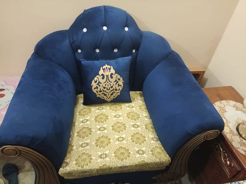 2 month used sofa set 1