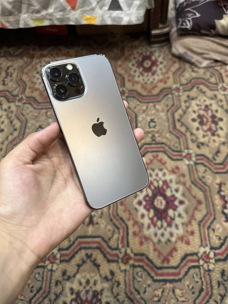 iPhone 13 pro max 256gb pta approved 0