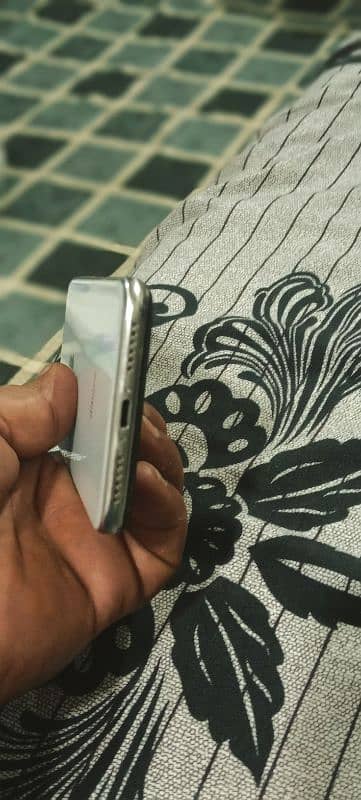 iPhone x non pta 3