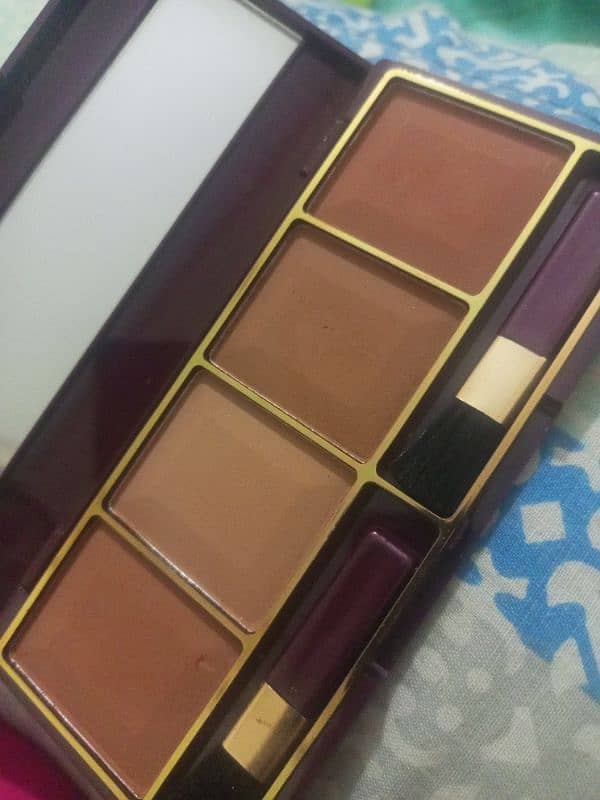glamours face 4 glorious color blusher 1