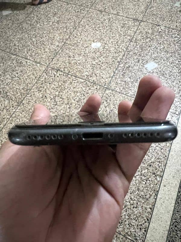 iphone 8 4
