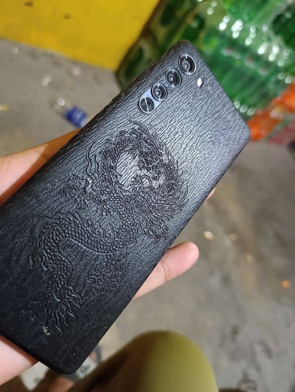 Motorola Edge 20 Fusion 0