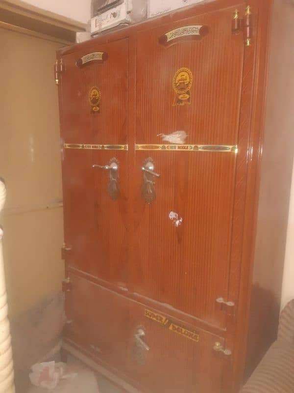 Big Size Iron Cupboard for Urgent Sale 0