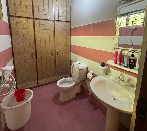3 Marla House Is Available For sale In Johar Town Phase 2 - Block H2 8