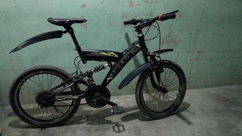Bicycle age between 8 to 18 years old 0