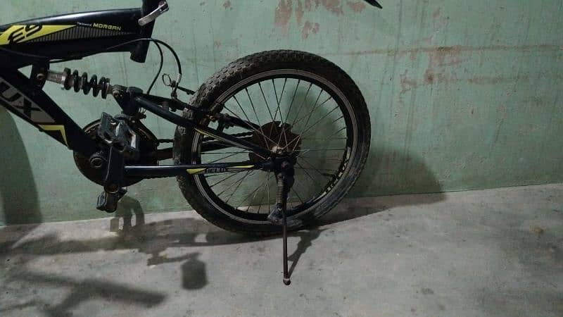 Bicycle age between 8 to 18 years old 4