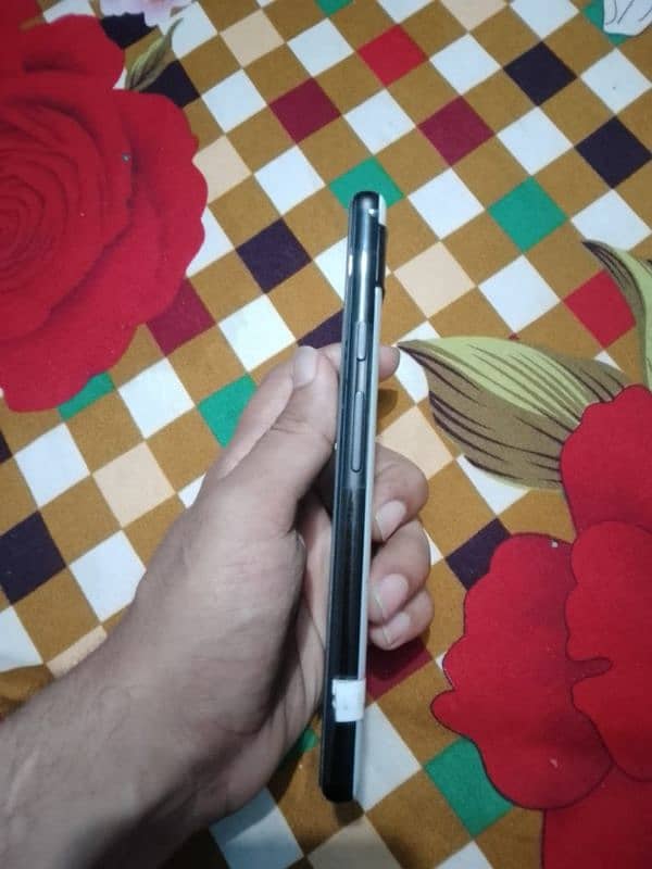 Google pixel 6a 4