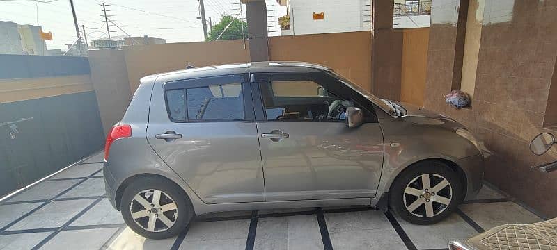 Suzuki Swift 2012 4