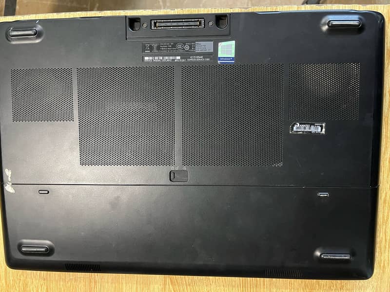 Dell Precision 7720 – Core i7 | NVIDIA 6GB | Pro Workstation 6