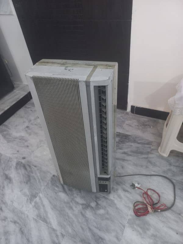Mitsubishi A. C 220 watt 1