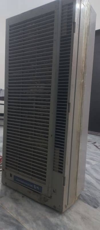 Mitsubishi A. C 220 watt 5