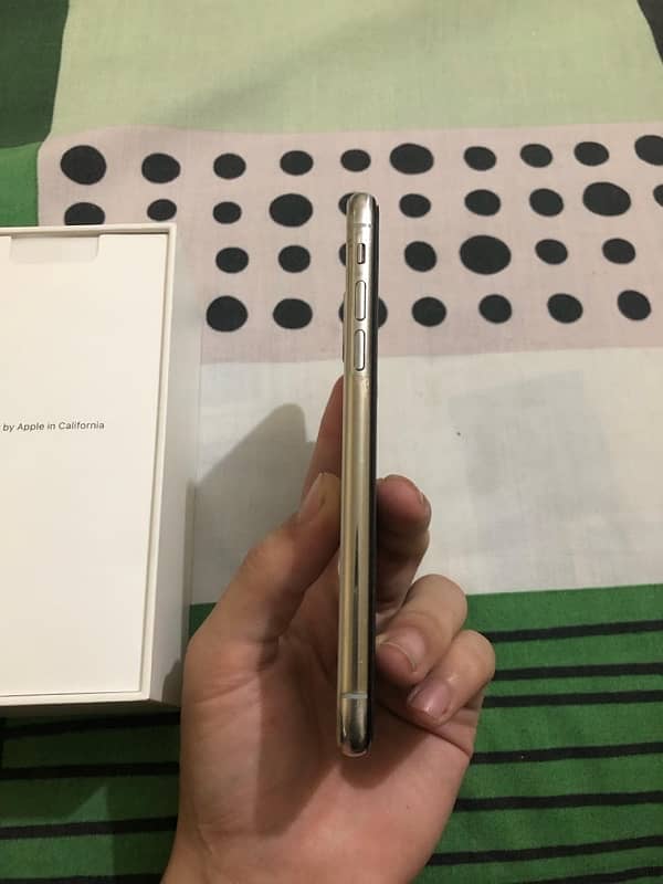 Apple iPhone X - PTA Approved with Original Box 1