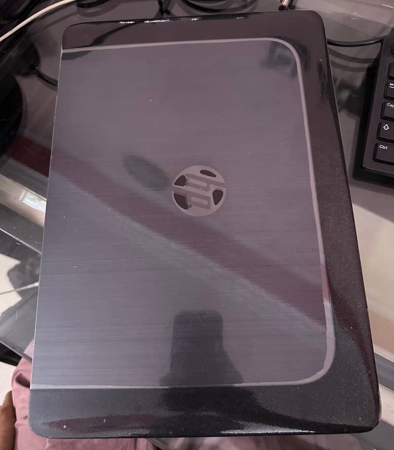 HP ZBook 14 G2 – Premium Condition | Only 2 Months Used 4
