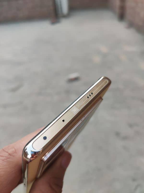 Infinix note 40 pro 5
