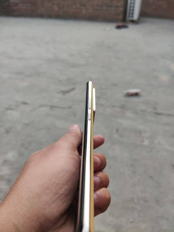 Infinix note 40 pro 7
