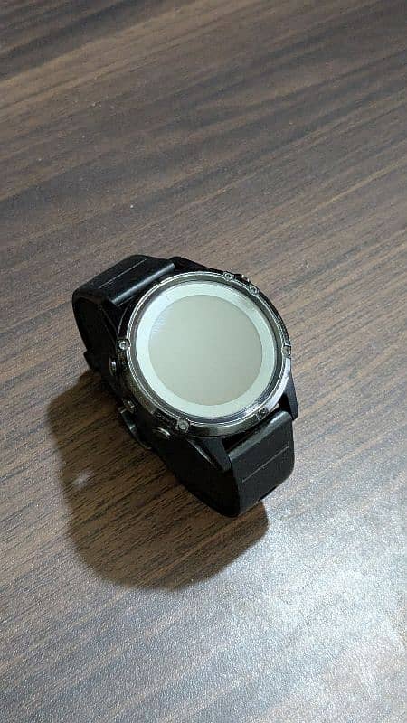 Garmin Fenix 5 Plus Sapphire GPS watch with Music 1