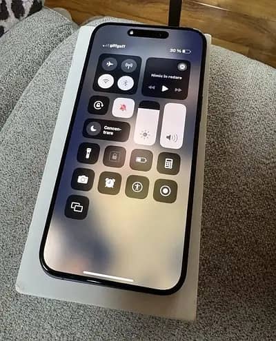 Apple iPhone 15 Pro Max 3