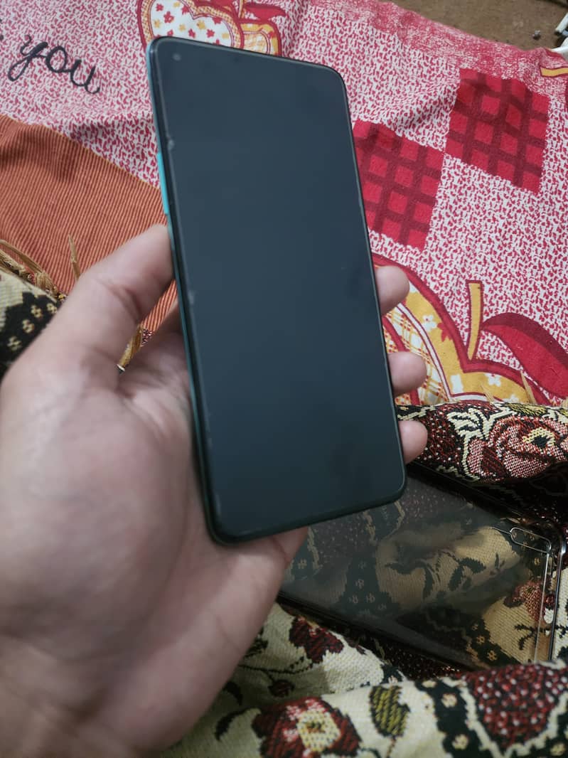 One Plus 8T 1